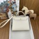 Hermes Kelly 25 Epsom Handbag in Craie Golden Hardware
